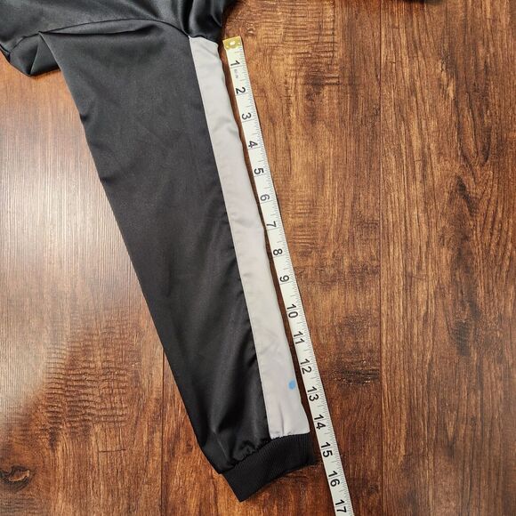 Converse Black Lightweight Zip Up Jacket Girls Size Medium 10-12 Years FLAWED - Picture 4 of 8